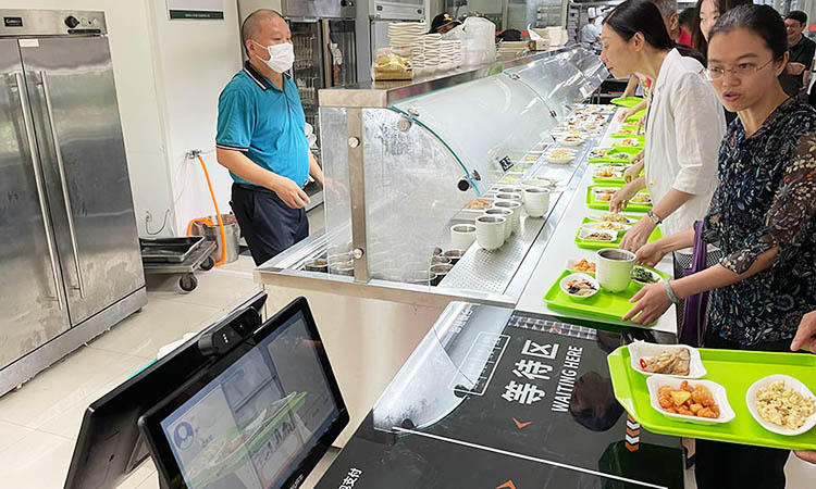 食堂建设成效