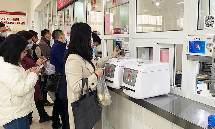 食堂建设成效