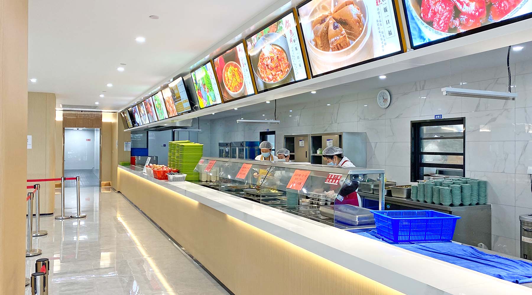 食堂建设成效
