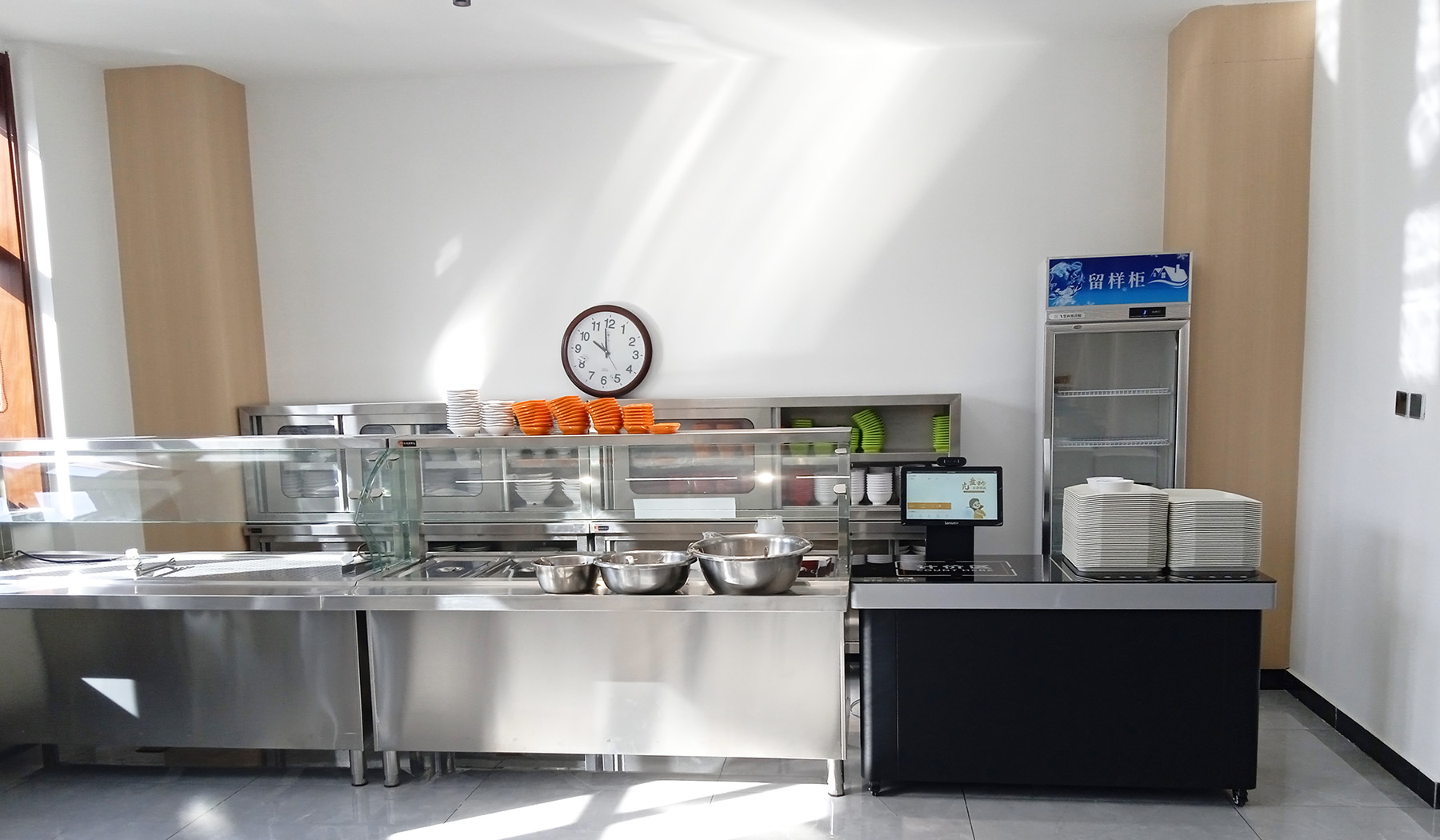 食堂建设成效