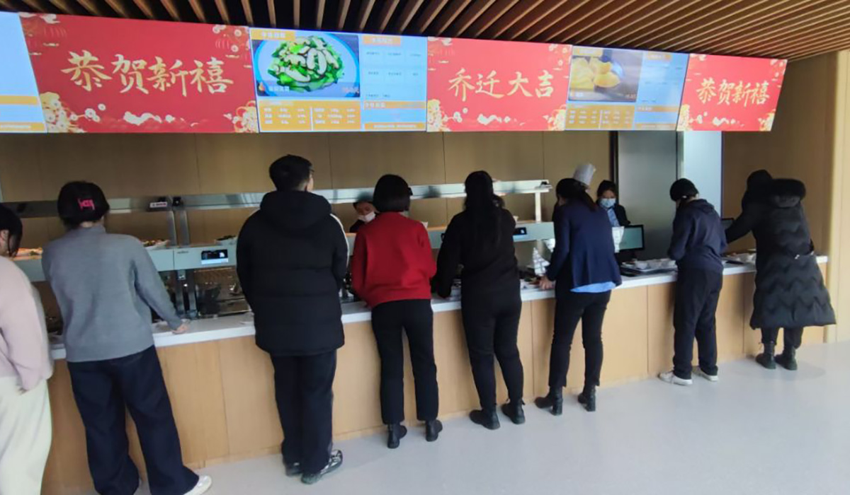 食堂建设成效