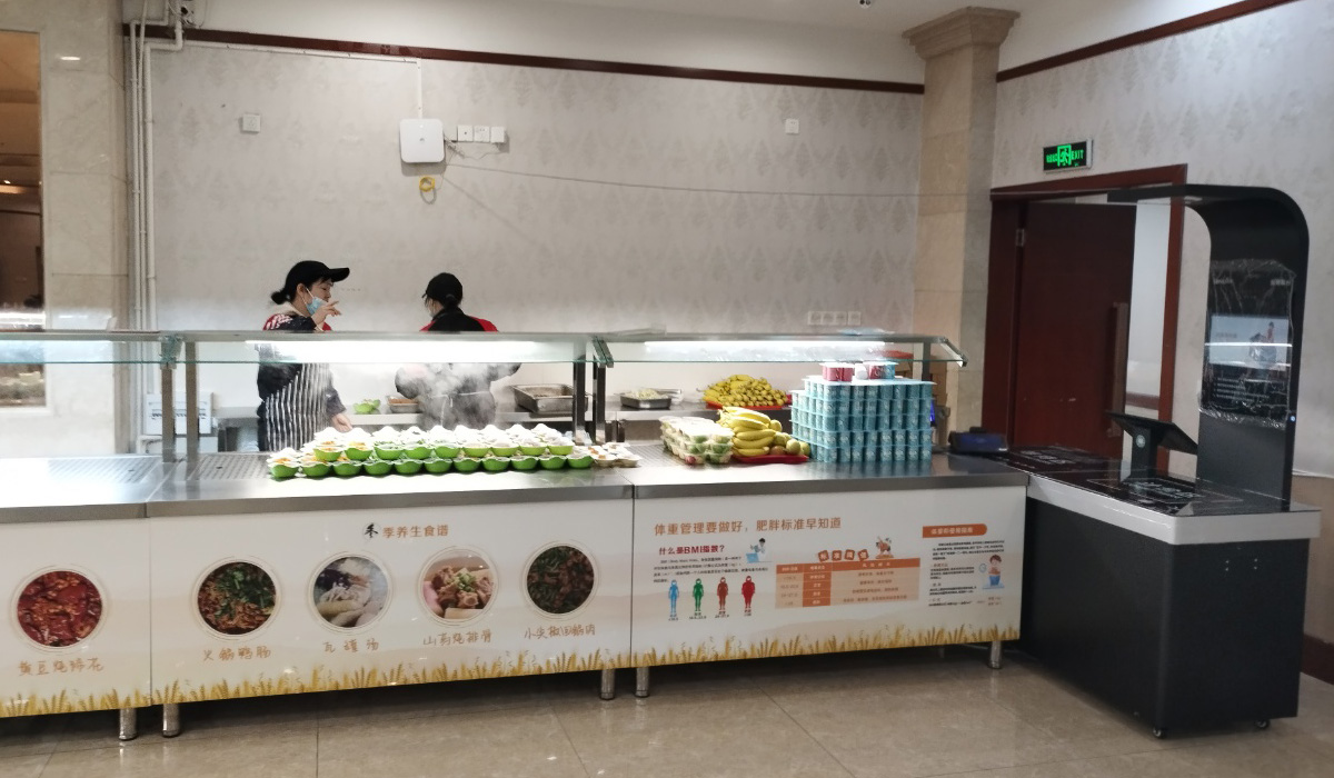 AI识餐 提速增效