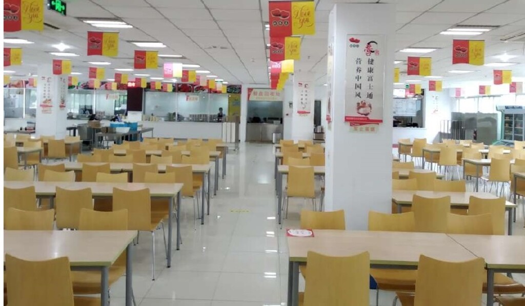 南京小牛智能-智能餐台，智能餐盘，智慧餐饮